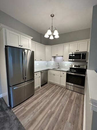 74 Beach St unit 2-10, Woburn, MA 01801 - photo 7