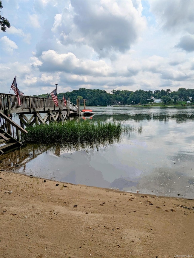 175 Old Field Rd, Setauket, NY 11733 - photo 4