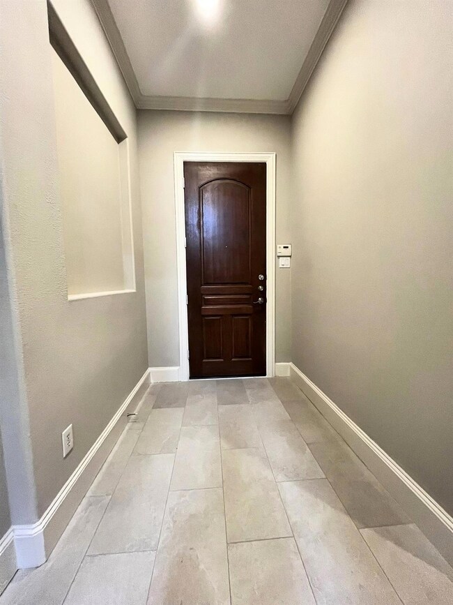 5815 Lewis St, Dallas, TX 75206 - photo 2