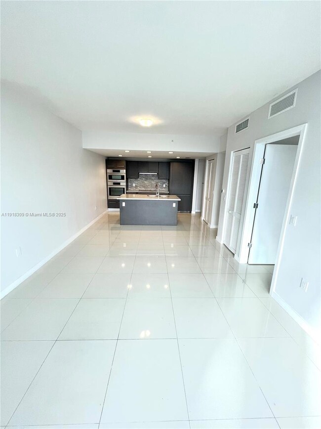 7875 NW 107th Ave unit 514, Doral, FL 33178 - photo 6