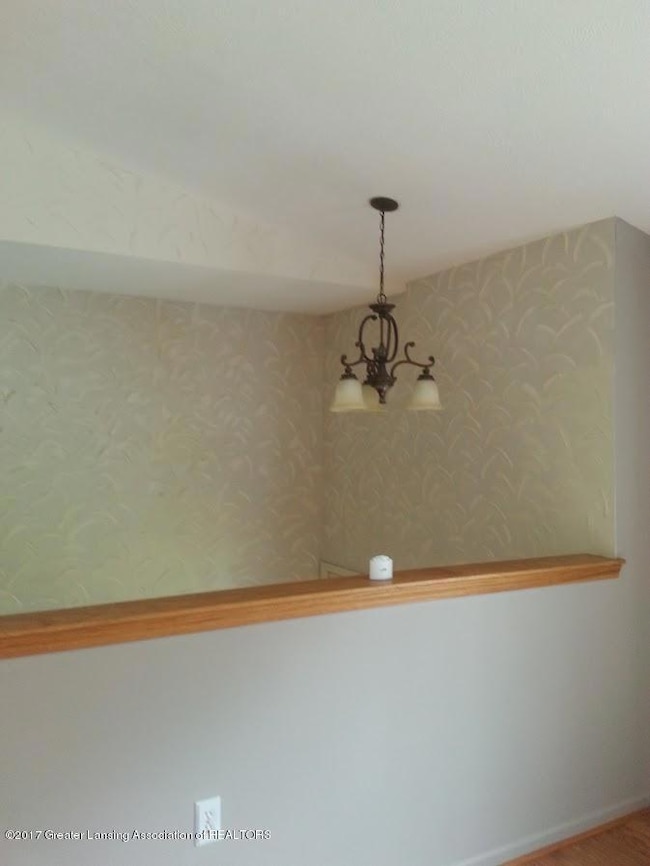 4223 Lochinver Cir, Lansing, MI 48911 - photo 3