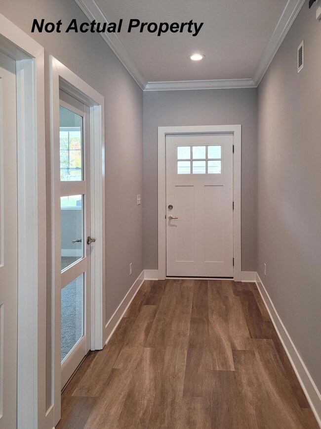 5740 Wisdom Loop unit 1, New Albany, OH 43054 - photo 2