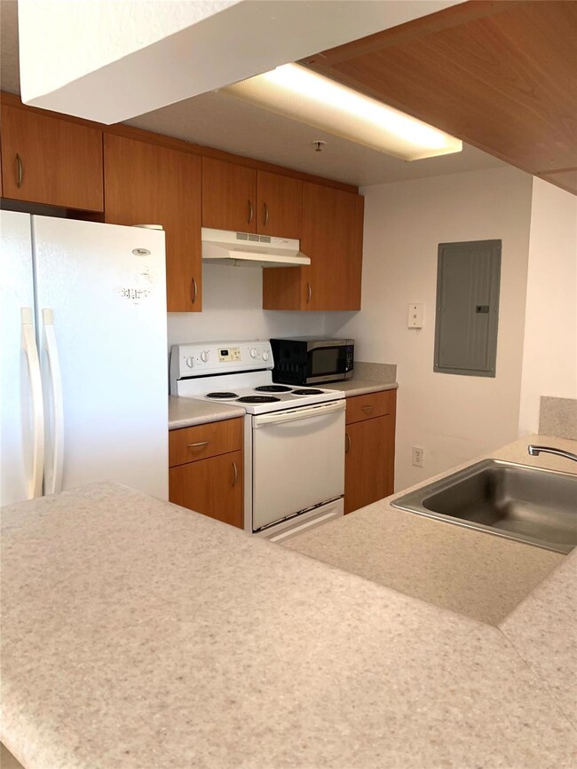 Seybold Pointe Condominium unit 710, Miami, FL 33136 - photo 3