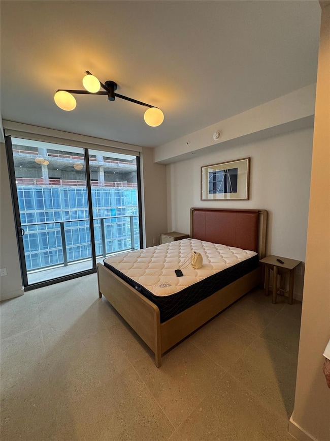 11 NE 6th St unit 2606, Miami, FL 33132 - photo 7