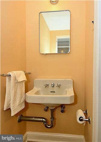 4827 Nebraska Ave NW, Washington, DC 20016 - photo 7