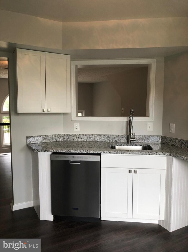 20 Scarlet Sage Ct, Burtonsville, MD 20866 - photo 3