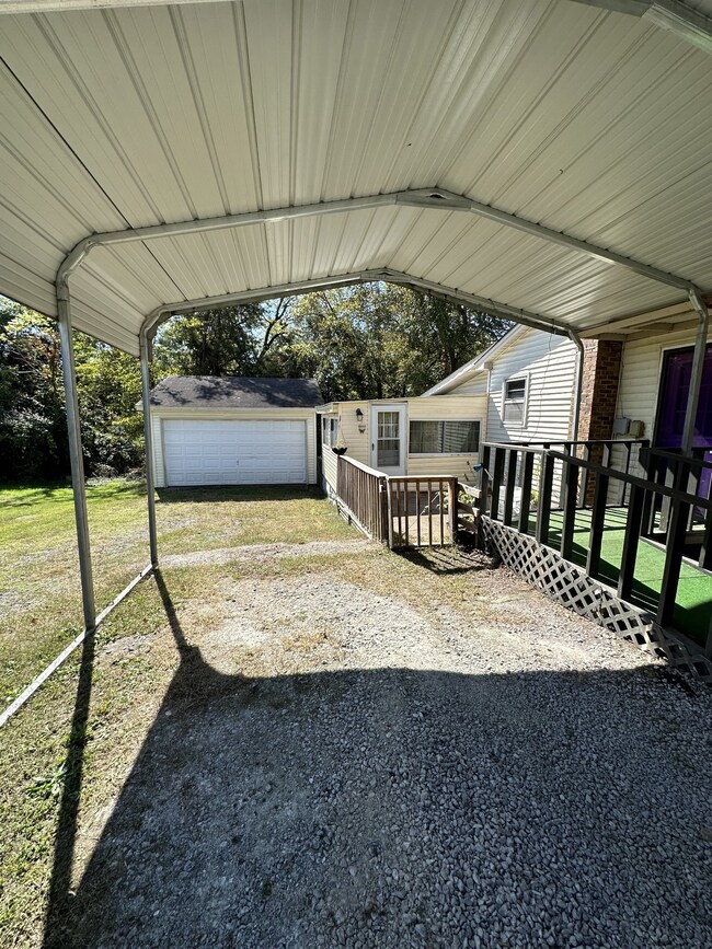 105 Kayden St, Shelbyville, TN 37160 - photo 6