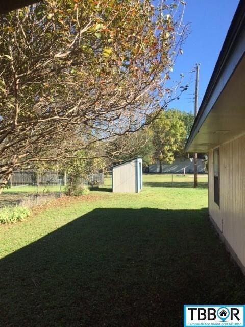 220 Goates Rd, Troy, TX 76579 - photo 3