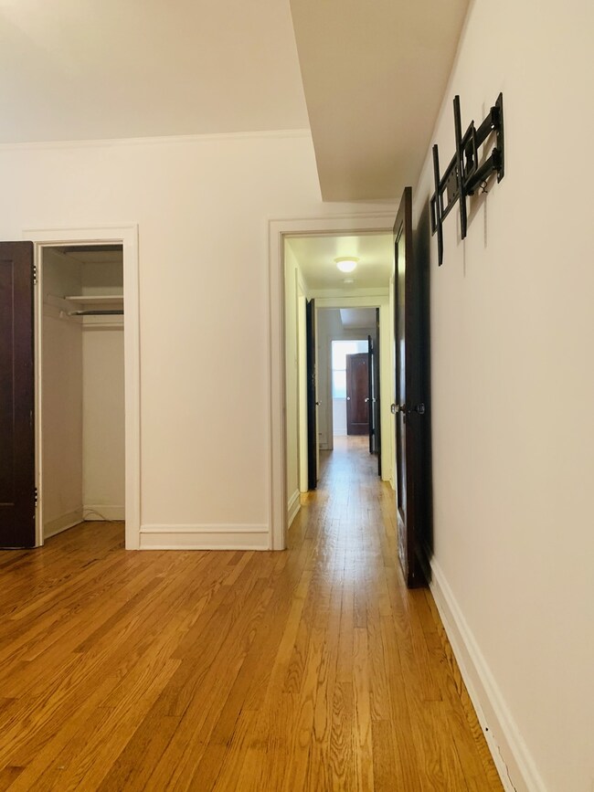 6316 N Rockwell St unit 2, Chicago, IL 60659 - photo 7