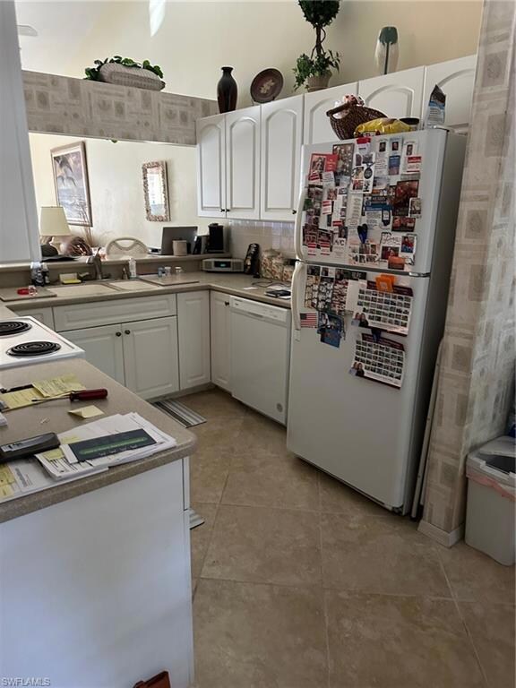 138 Pebble Shores Dr unit 8, Naples, FL 34110 - photo 4