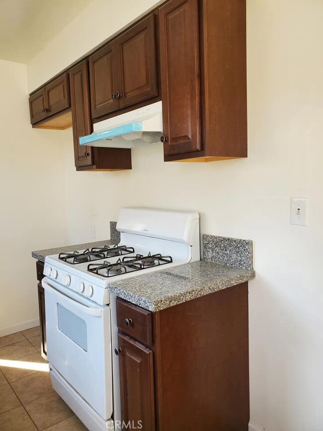 209 N Alhambra Ave, Monterey Park, CA 91755 - photo 3