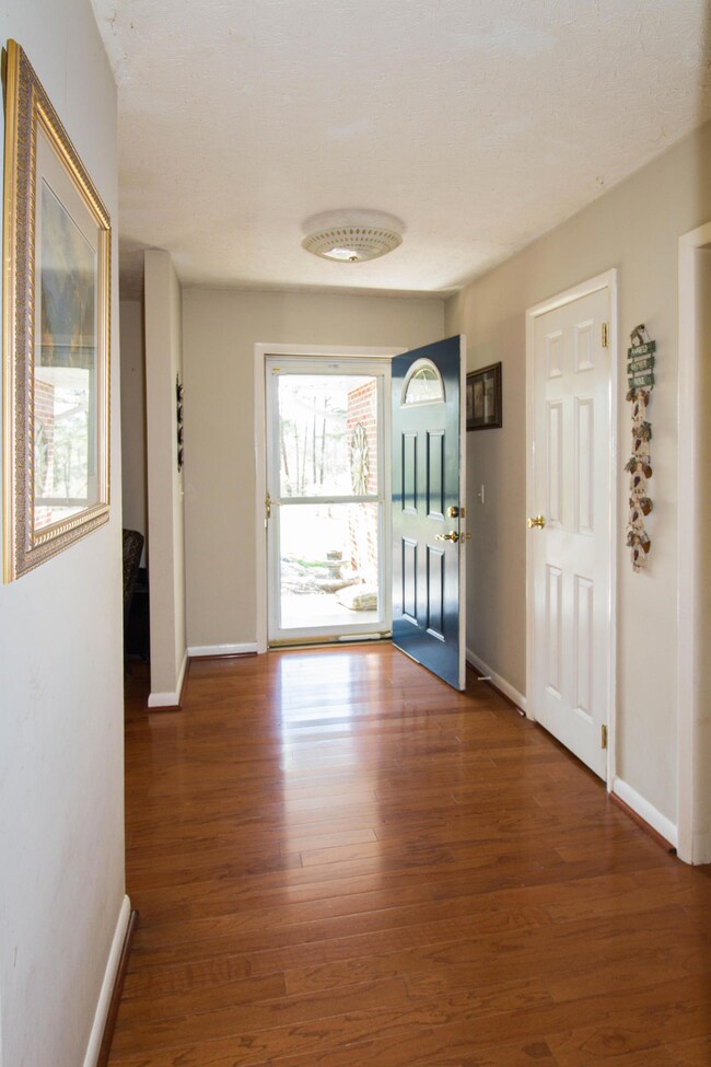 Foyer.jpg