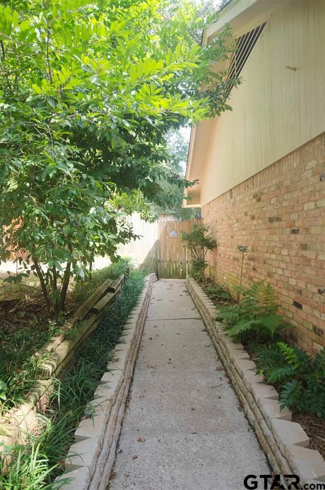 3122 3122 S Cameron, Tyler, TX 75701 - photo 4