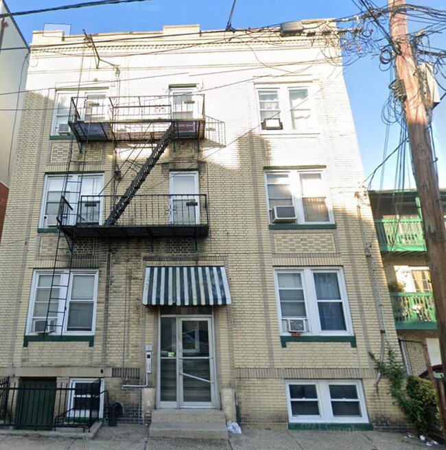 934 Pavonia Ave unit 4, Jersey City, NJ 07306 - photo 7