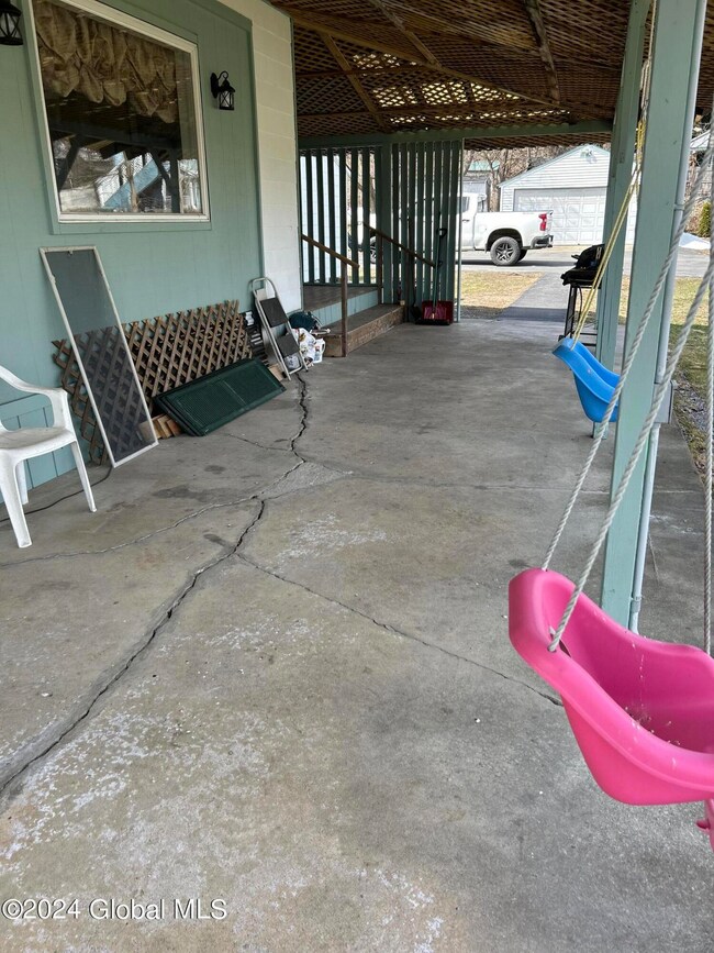 5 6th St, Corinth, NY 12822 - photo 4