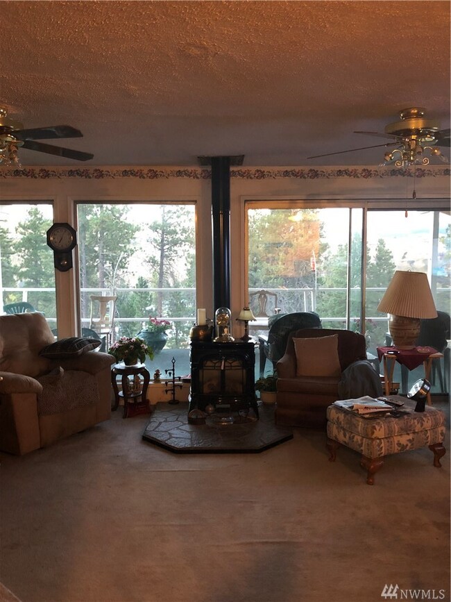 250 Ridge Loop Rd, Cle Elum, WA 98922 - photo 7