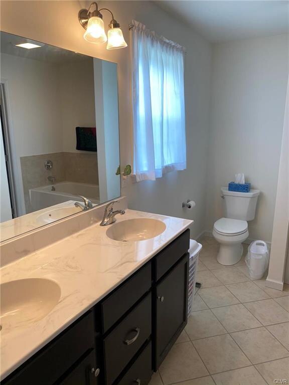 777 N Fork Dr, Easton, PA 18040 - photo 2