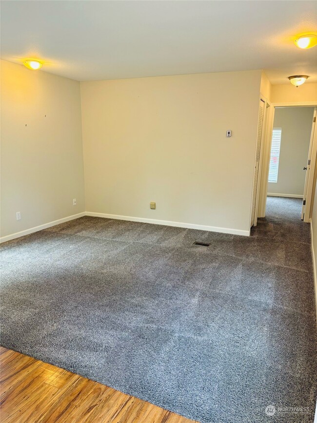 17114 153rd Ave SE unit 24, Yelm, WA 98597 - photo 3