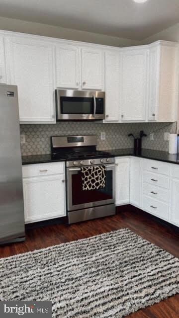 25306 Shipley Terrace, Chantilly, VA 20152 - photo 5