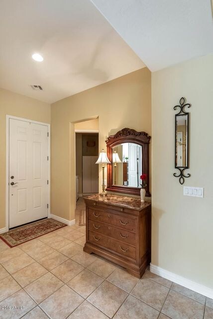 4302 E Indigo St Gilbert AZ-large-008-48