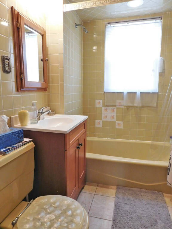 43 Bonner Ave unit 2, Medford, MA 02155 - photo 6