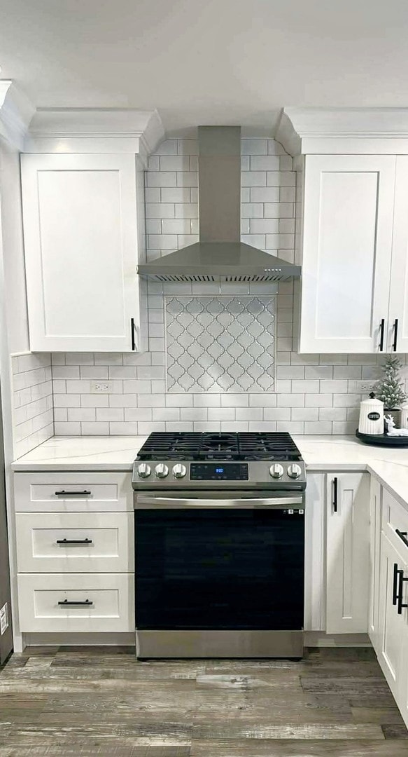 908 Glenmore Ln, Elgin, IL 60124 - photo 5