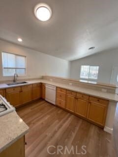 Lots of cabinets in kitchen