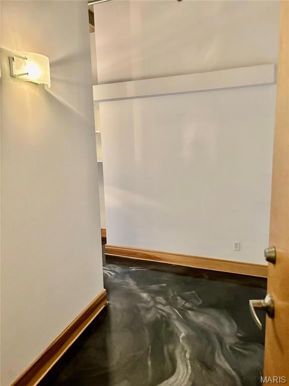 2201 Locust St unit 304, Saint Louis, MO 63103 - photo 2