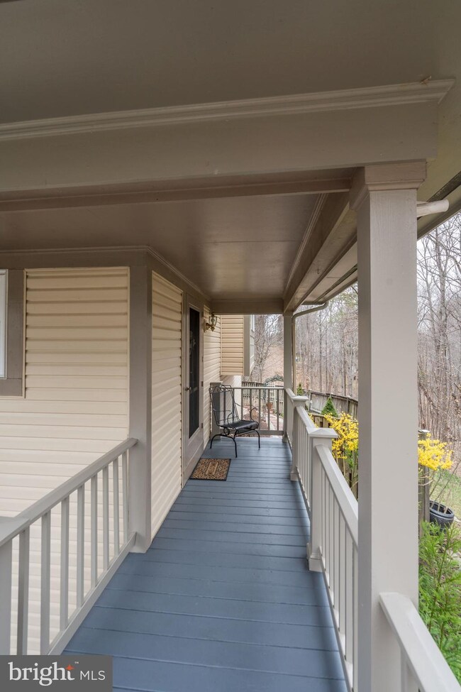 8300 Southern Oaks Ct, Lorton, VA 22079 - photo 2