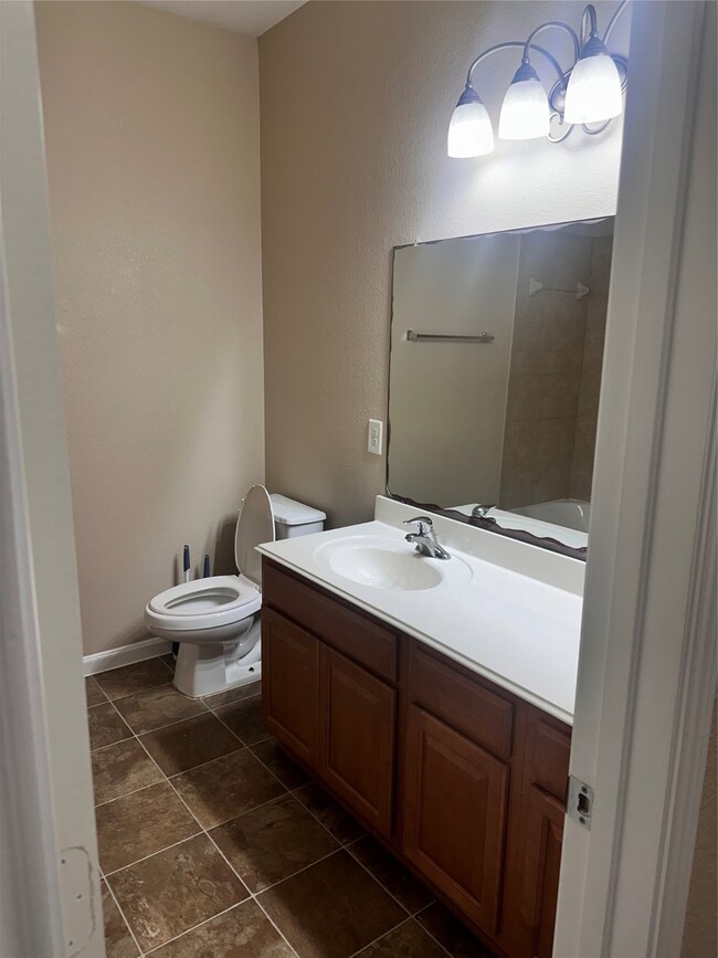 29735 Legends Green Dr, Spring, TX 77386 - photo 5