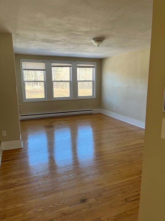 109 Hampshire Rd unit 2, Methuen, MA 01844 - photo 5