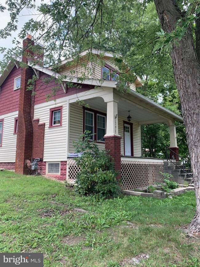 12613 Mcmullen Hwy SW, Cumberland, MD 21502 - photo 2