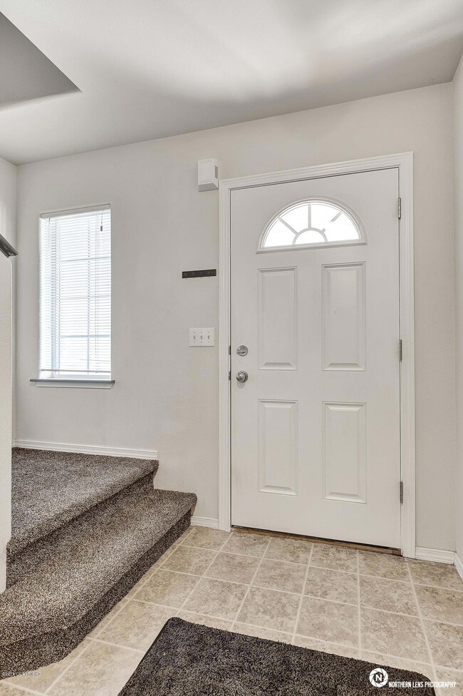 8_Entrance