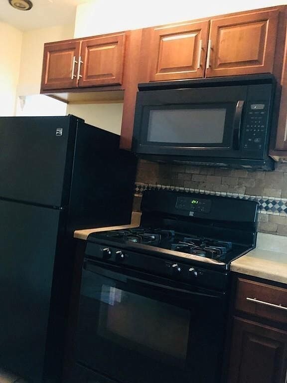 56 Snell Ave unit 3, Brockton, MA 02302 - photo 5