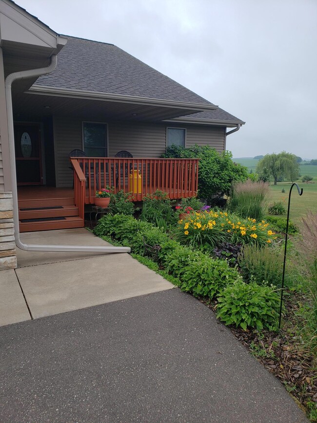 1393 128th Ave, New Richmond, WI 54017 - photo 2