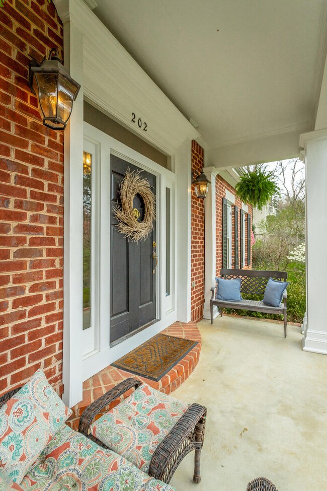 202 E Brow Rd. HD-106