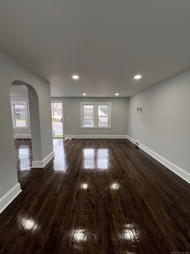 40 Marlboro St, Waterbury, CT 06705 - photo 6