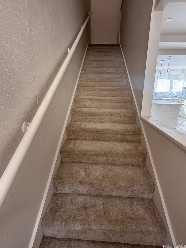 1447 Hunakai St, Honolulu, HI 96816 - photo 3