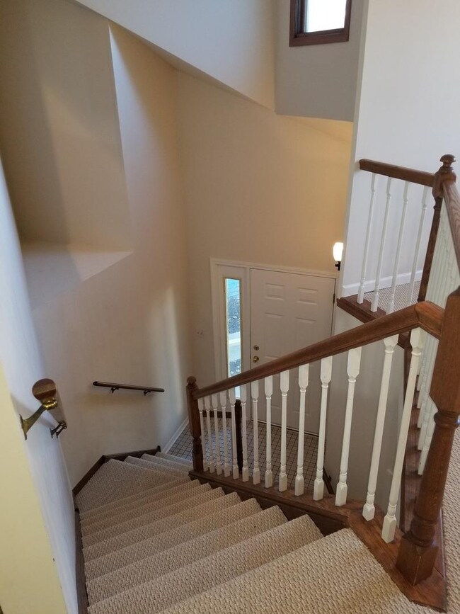 1280 Rhodes Ln unit 1280, Naperville, IL 60540 - photo 3