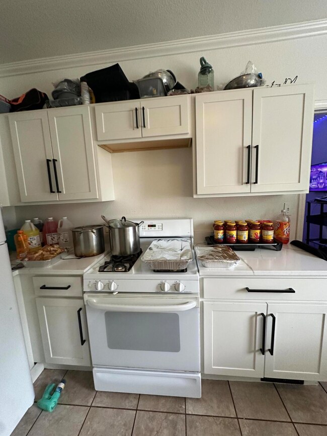 Lower Kitchen