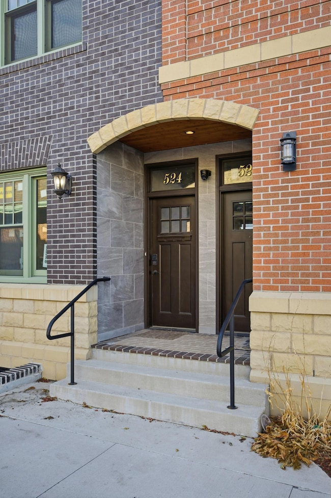 412 5th St N unit 526, Fargo, ND 58102 - photo 3