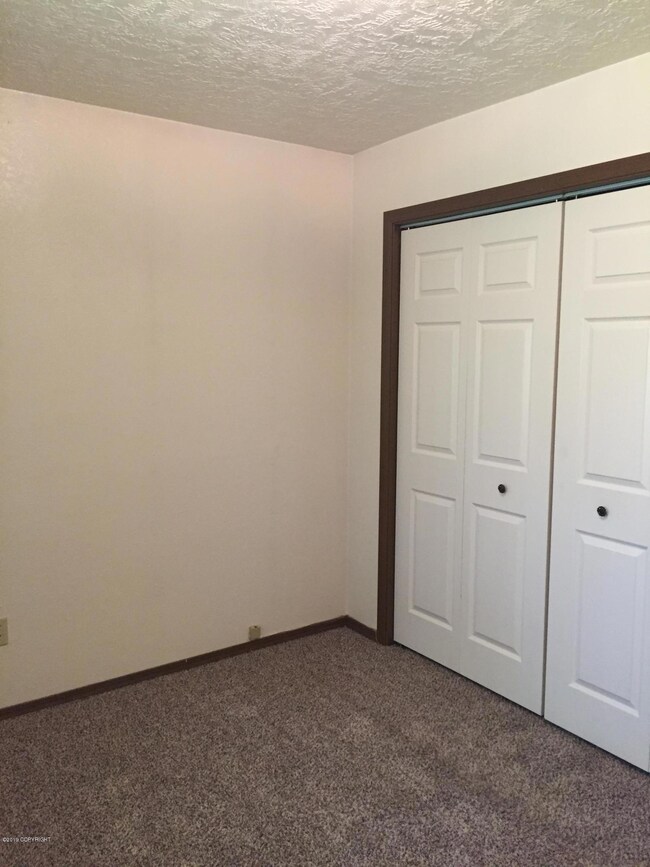 700 N Colonial Dr unit 3, Wasilla, AK 99654 - photo 7