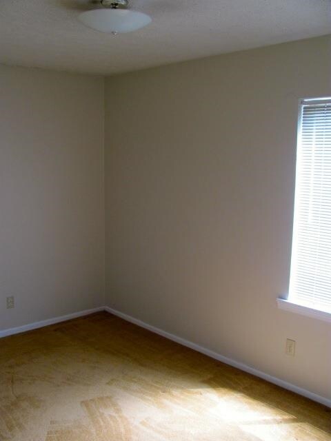 358 S Wilmington Ct, Bloomington, IN 47401 - photo 7