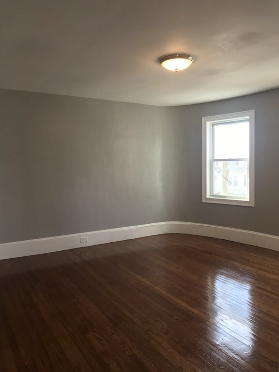 154 Highland Ave unit 2F, Quincy, MA 02170 - photo 3