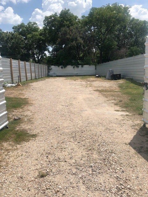 5887 W Montgomery St, Houston, TX 77091 - photo 5