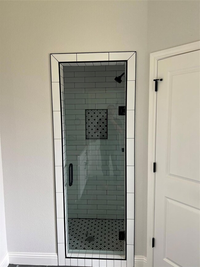 937 Avagail Ave, Springtown, TX 76082 - photo 7