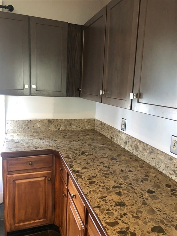 452 Osborn St, Fall River, MA 02724 - photo 7