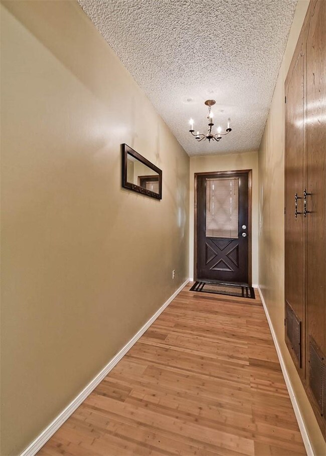 3007 Parkwood Dr, Rogers, AR 72756 - photo 2