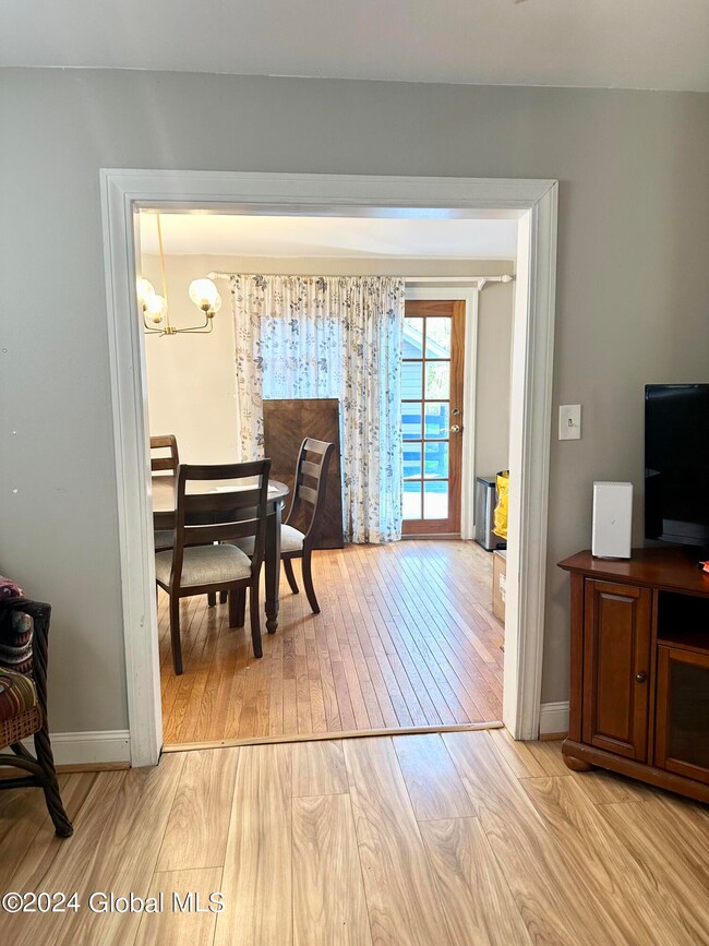 52 Hudson Ave, Delmar, NY 12054 - photo 5