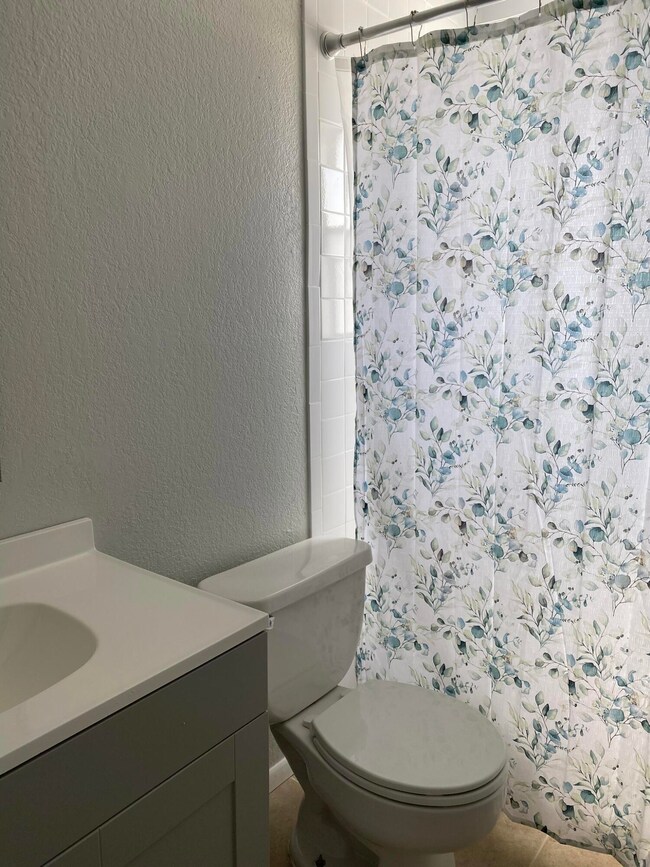 CB1AE598-BB89-427D-8B94-8A13B57EE210